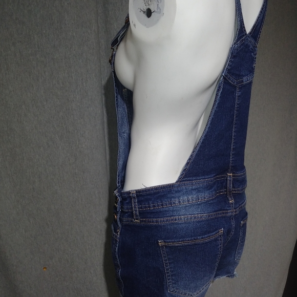 NWOT Denim overalls - Picture 4 of 6